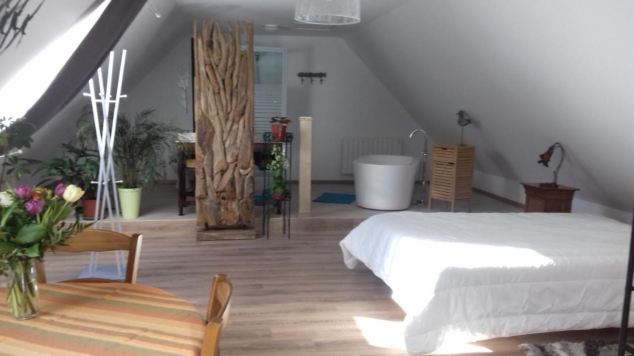 Saint-Sylvestre-de-Cormeilles La Martre Bed & Breakfast エクステリア 写真